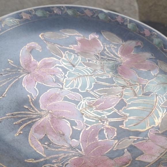 Floral Decorative Hand Painted Plates - Picture 3 of 6